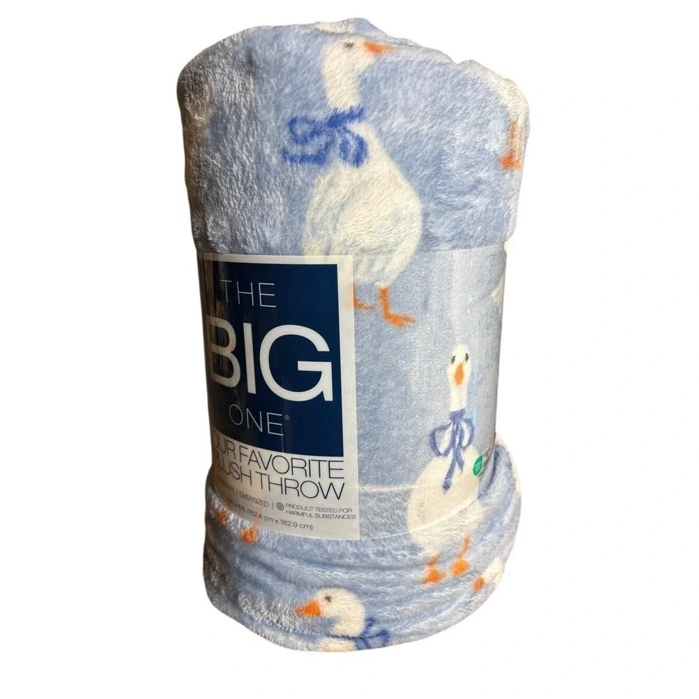 SILLY GOOSE Geese Blue & White Throw Blanket 5x6 ft - The Big One - New